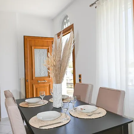 Sporados House Daire *