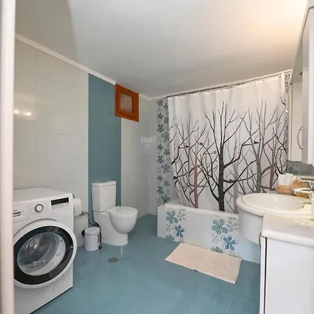 Sporados House 아파트